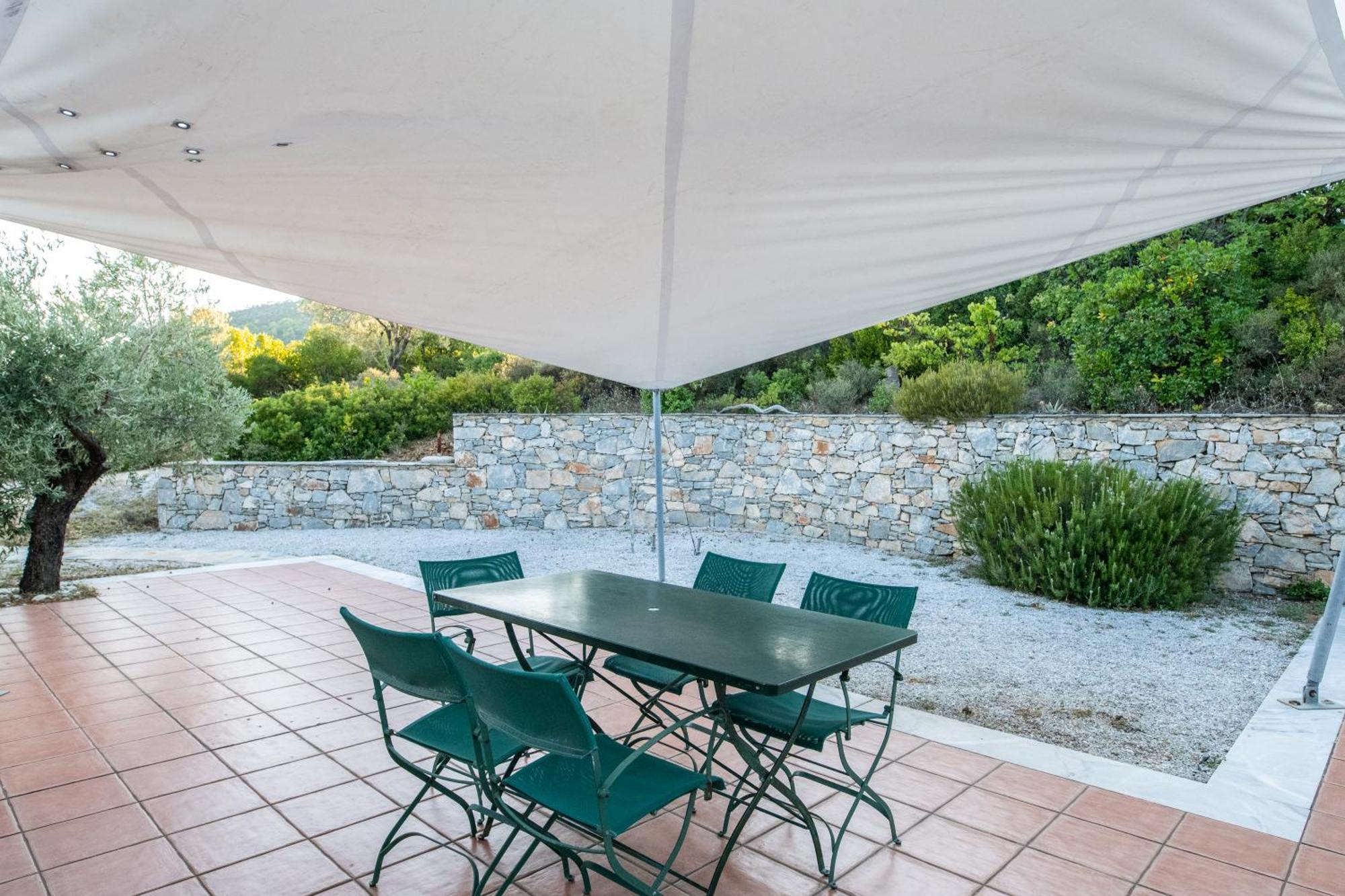 Elea Villas Steni Vala Alonissos Exteriör bild